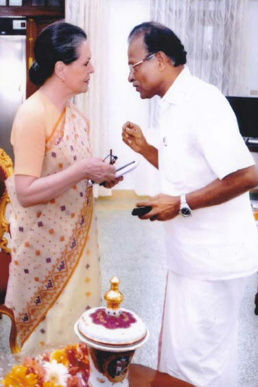 With-Sonia-Gandhi